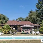 Hébergement de vacances Les Cabanes De