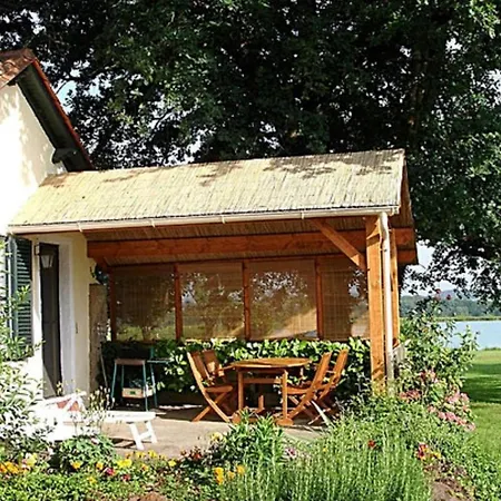Hébergement de vacances Les Cabanes De