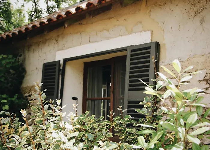 Hébergement de vacances Les Cabanes De *